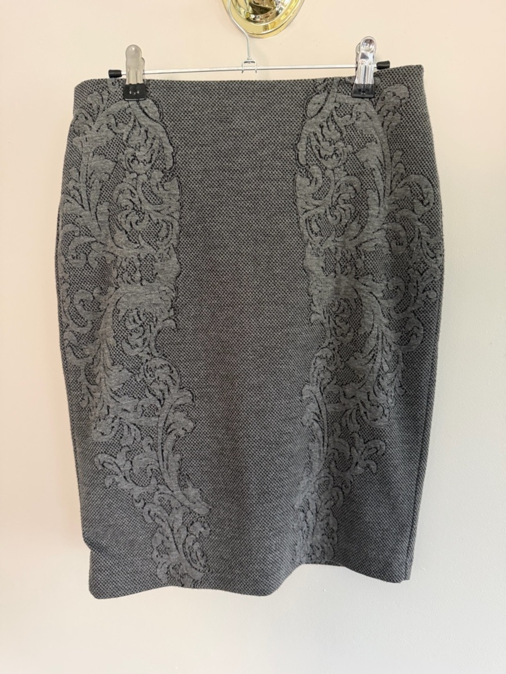 H&M Grey Floral Jacquard Pencil Skirt
